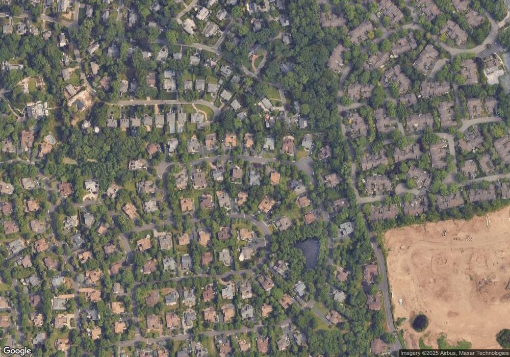 36 Bristol Dr, Manhasset, NY 11030 - photo 1