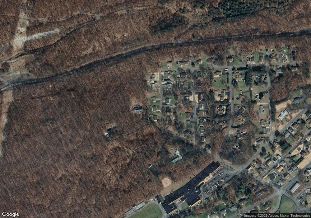 500 Banyan St, Coal Township, PA 17866 - photo 1