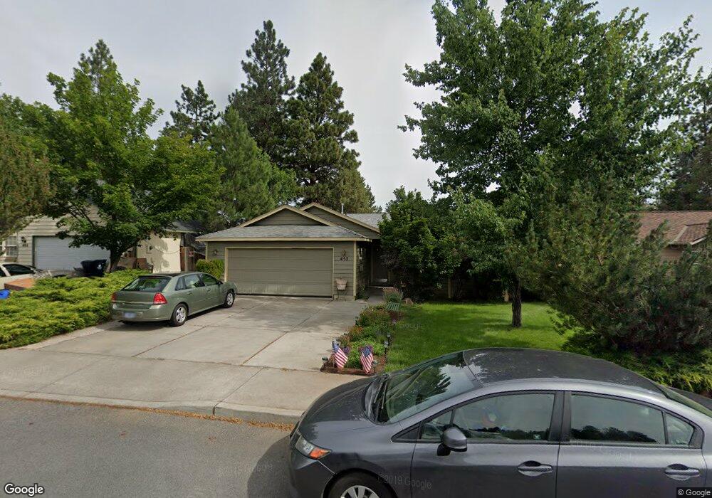 452 SW Forest Grove Dr, Bend, OR 97702 - photo 1