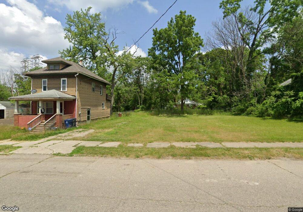 1617 Delaware Ave, Flint, MI 48506 - photo 1
