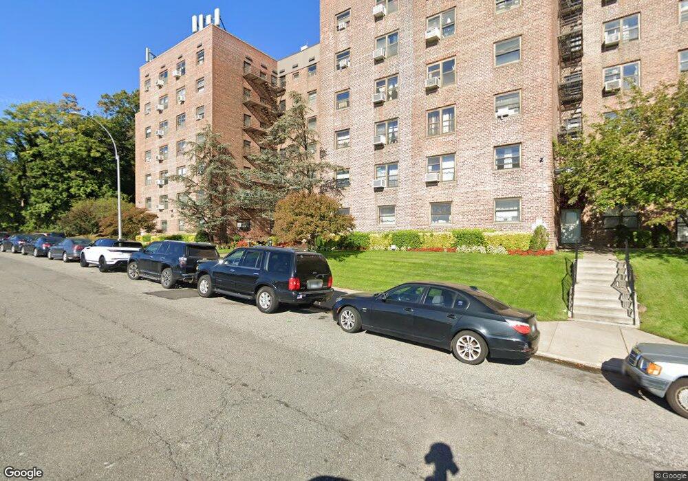 202-35 Foothill Ave unit 32 B, Hollis, NY 11423 - photo 1