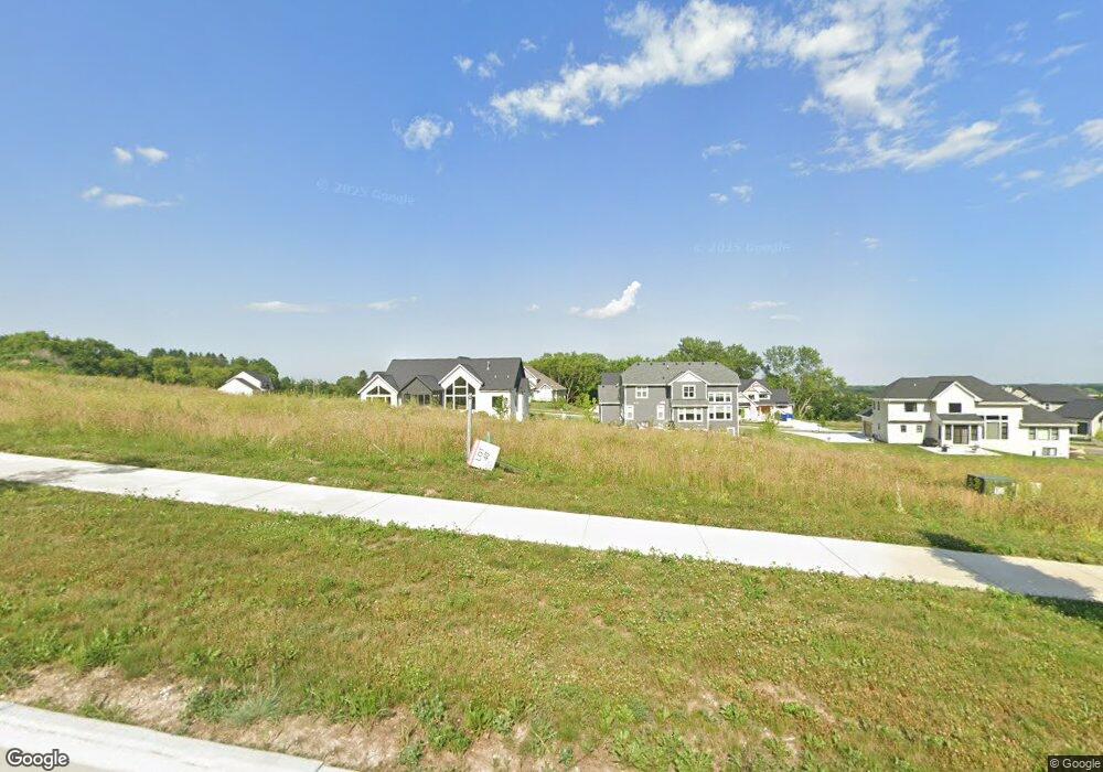 W253N5502 Crescent Hill Dr, Sussex, WI 53089 - photo 1