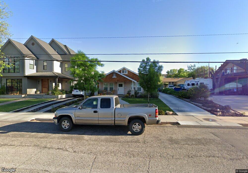 32 W 200 S, Saint George, UT 84770 - photo 1