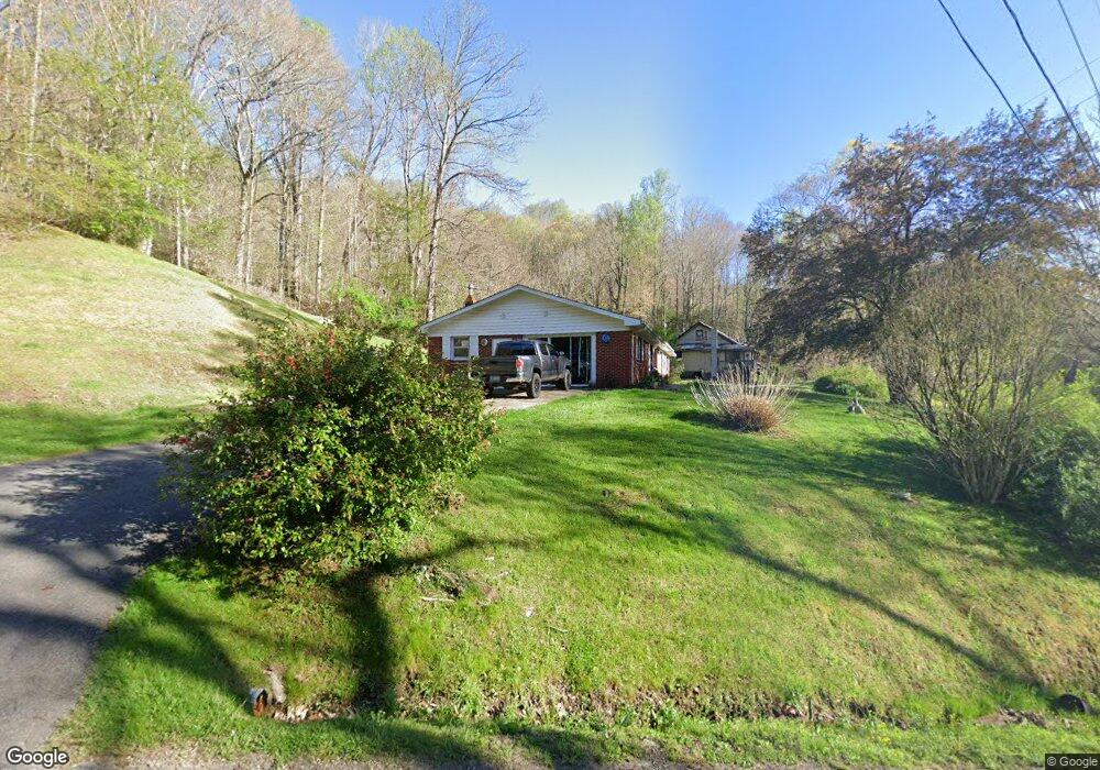 812 Roland Branch Rd, Burnsville, NC 28714 - photo 1