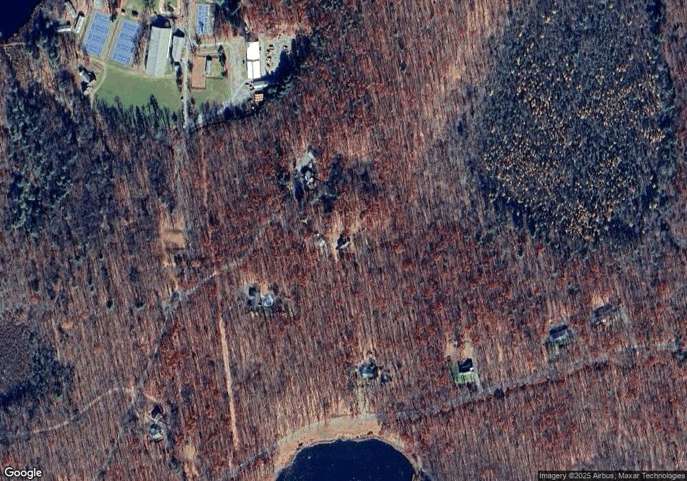 220 Star Ln, Canadensis, PA 18325 - photo 1