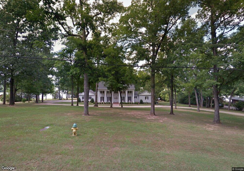 217 Lake Wood Dr, Gadsden, AL 35901 - photo 1