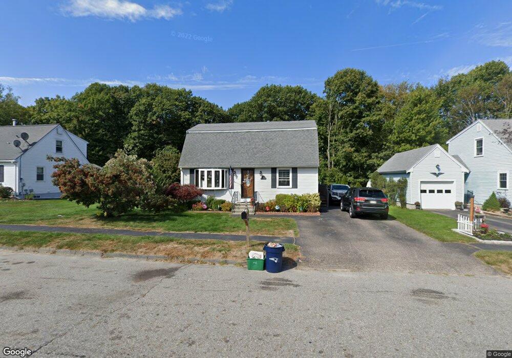 4 Parsons Hill Dr, Worcester, MA 01603 - photo 1