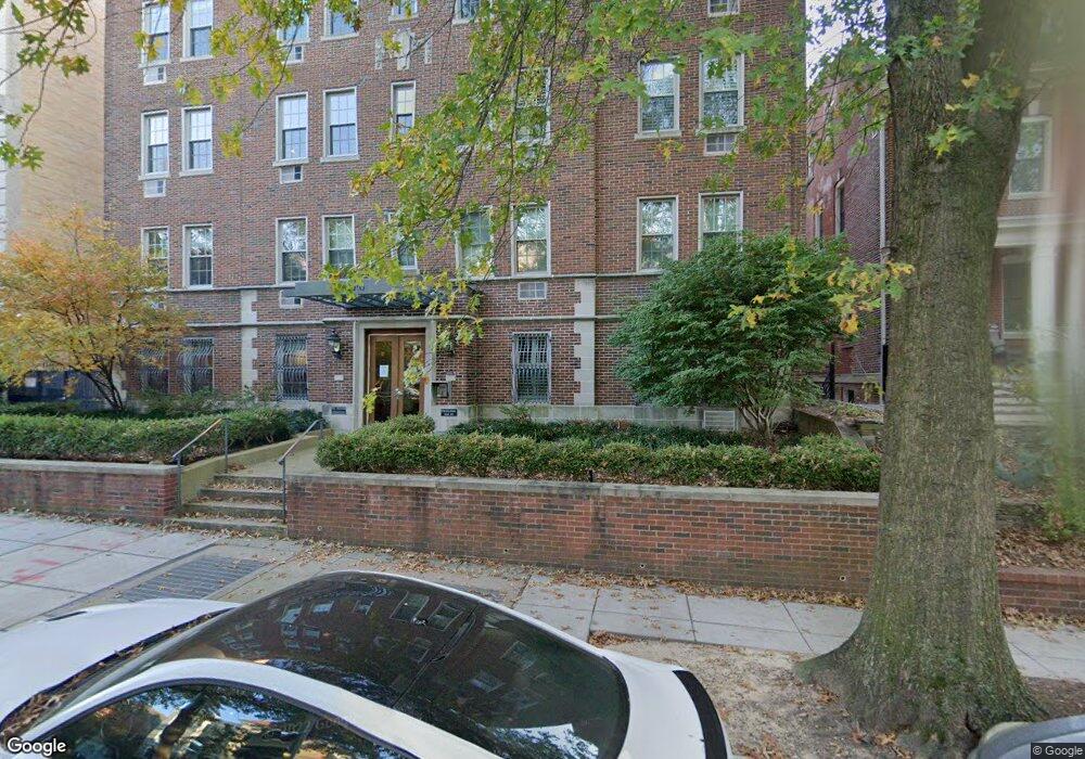 2010 Kalorama Rd NW, Washington, DC 20009 - photo 1