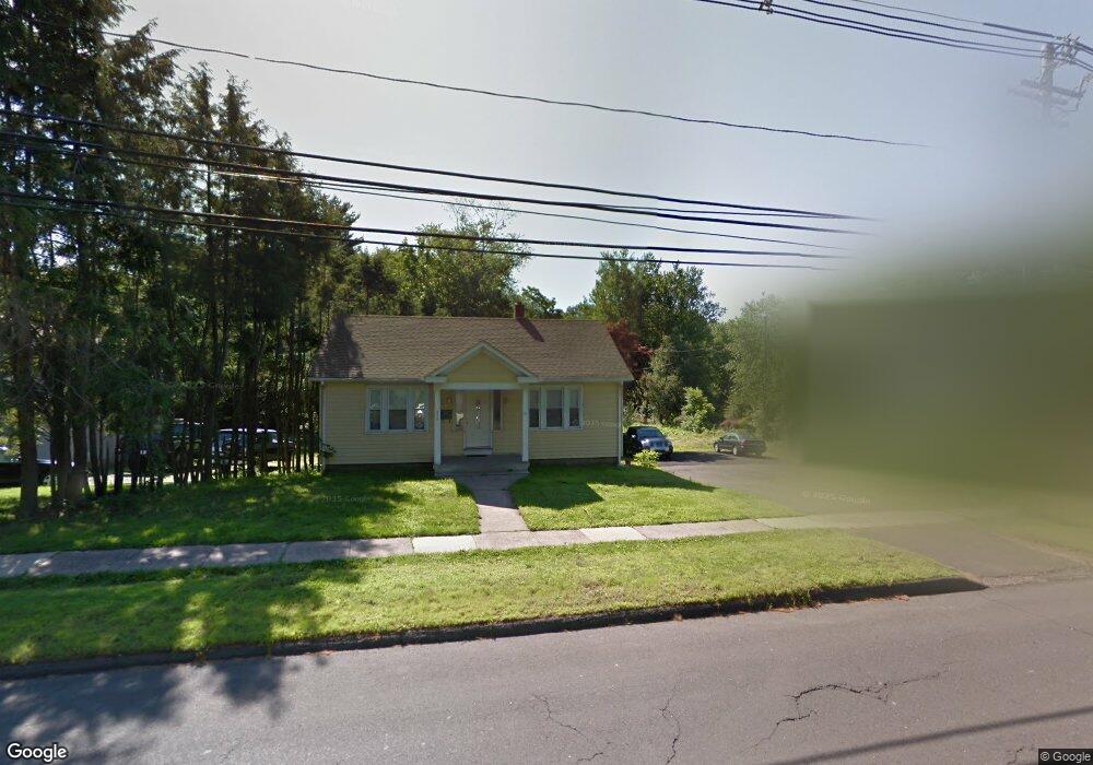 256 S Elm St, Wallingford, CT 06492 - photo 1