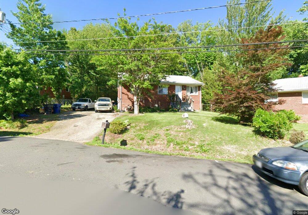 16015 Crest Dr, Woodbridge, VA 22191 - photo 1