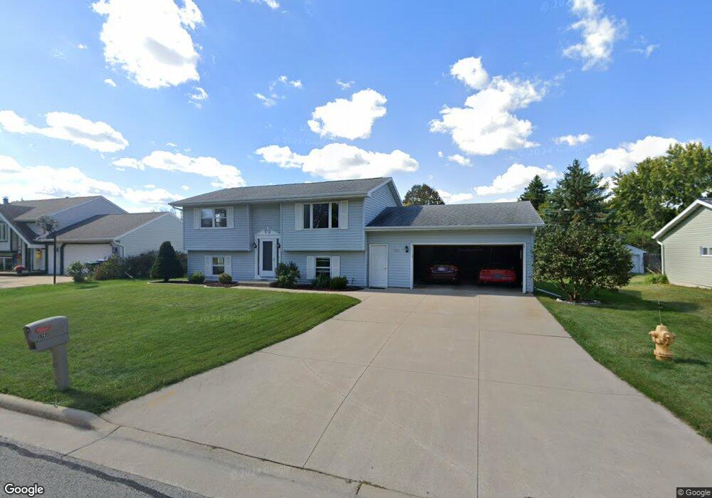 1701 N Whitney Dr, Appleton, WI 54914 - photo 1