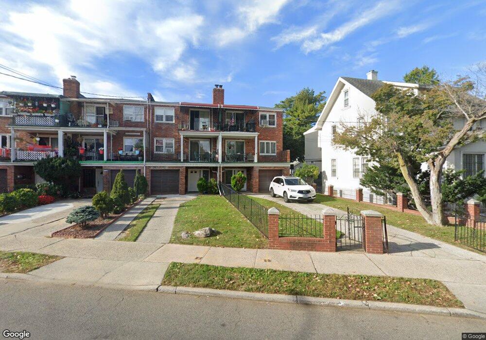 4722 Parsons Blvd, Flushing, NY 11355 - photo 1