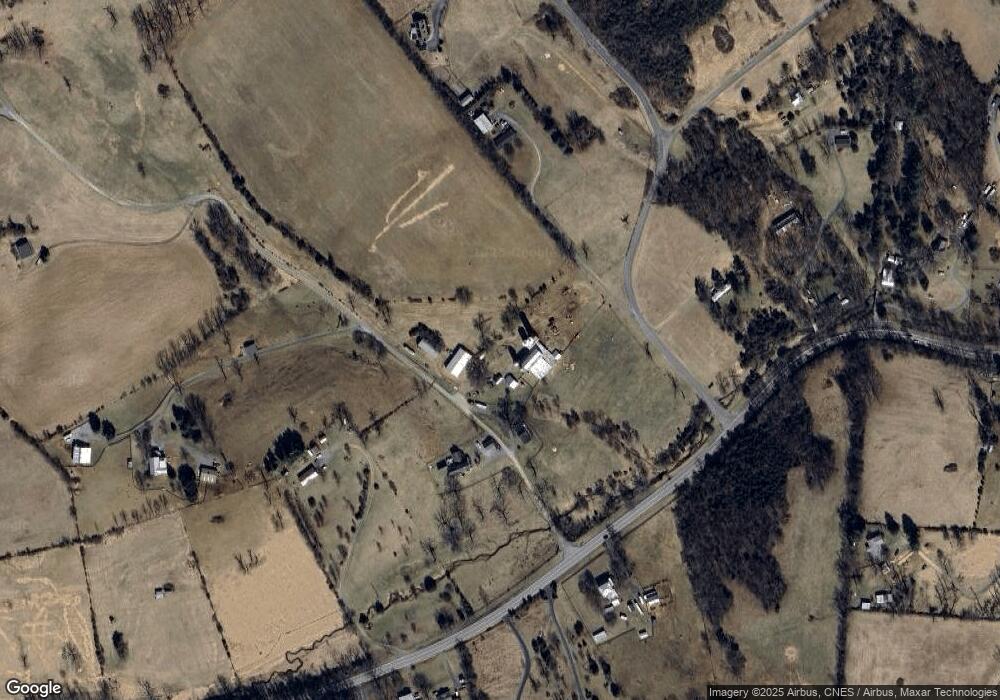 31 Oak Springs Ln, Staunton, VA 24401 - photo 1