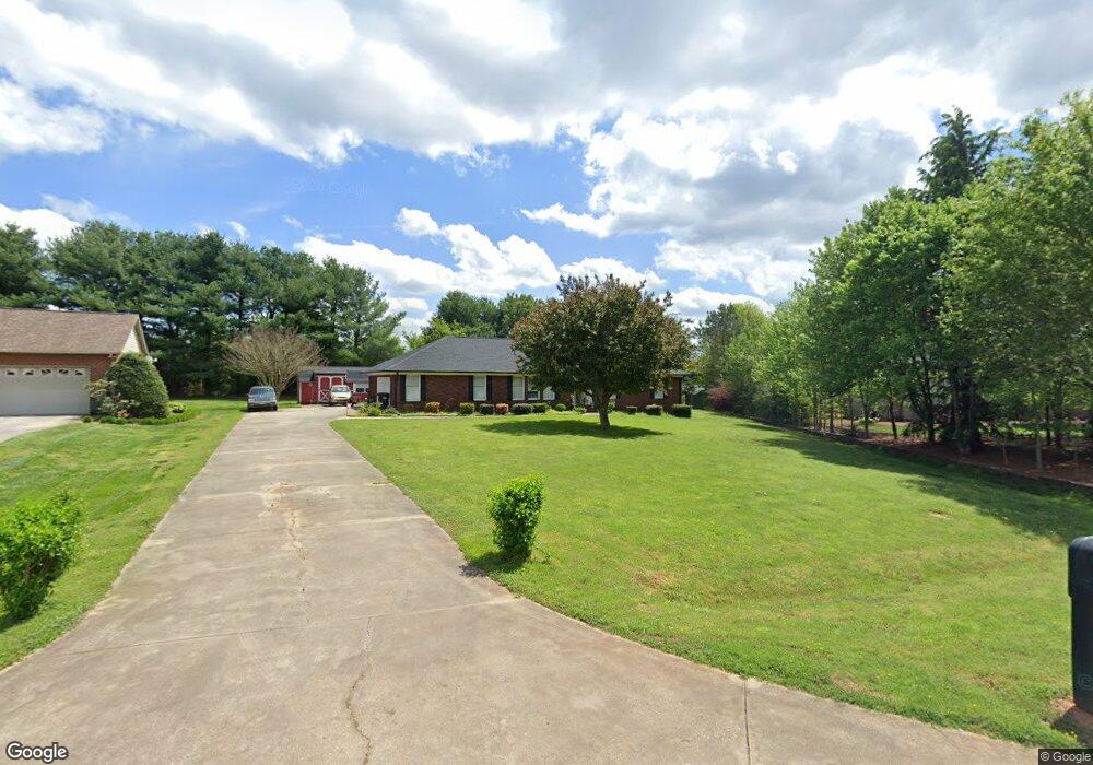 131 Marian Ln, Statesville, NC 28625 - photo 1