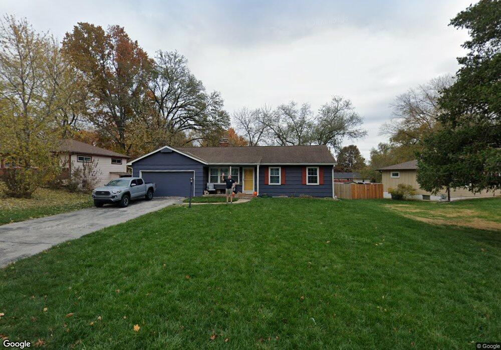 10819 W 56th Terrace, Shawnee, KS 66203 - photo 1
