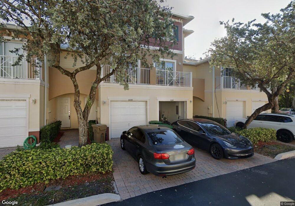 4662 SW 75th Way unit 4662, Davie, FL 33314 - photo 1