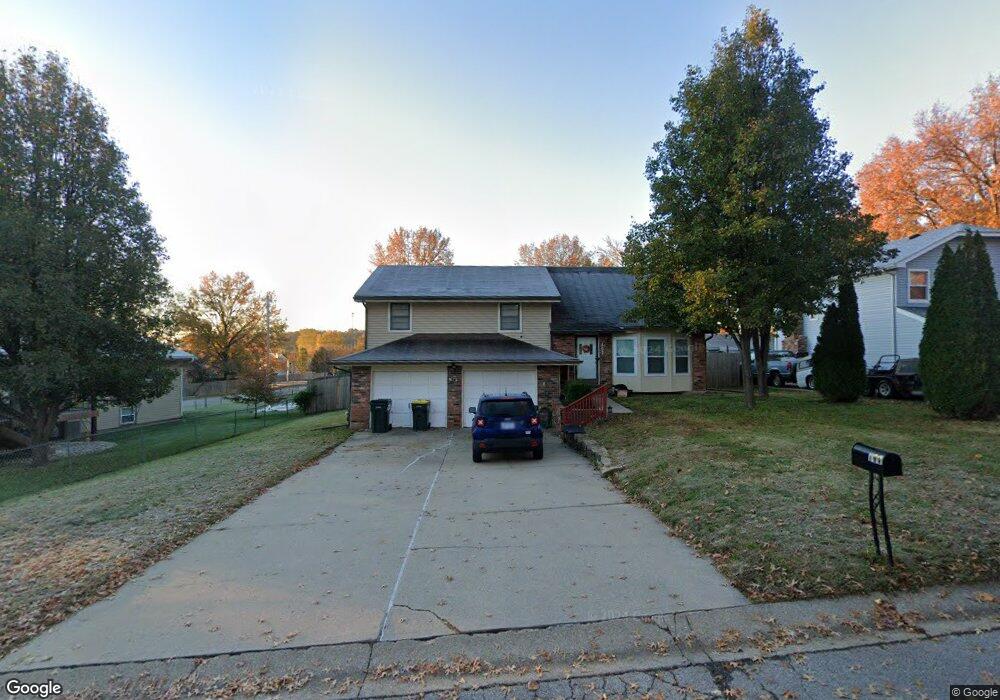102 Ferncliff St, Lansing, KS 66043 - photo 1