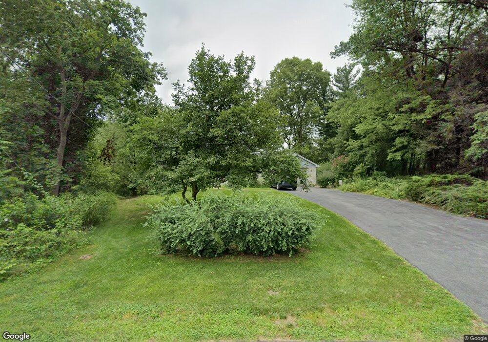 4849 Hawthorn Dr, Harrisburg, PA 17111 - photo 1