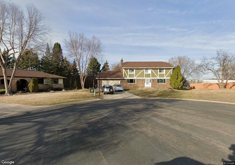 9660 Saratoga Ln N, Maple Grove, MN 55369 - photo 1