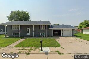 709 5th St, Gibbon, NE 68840