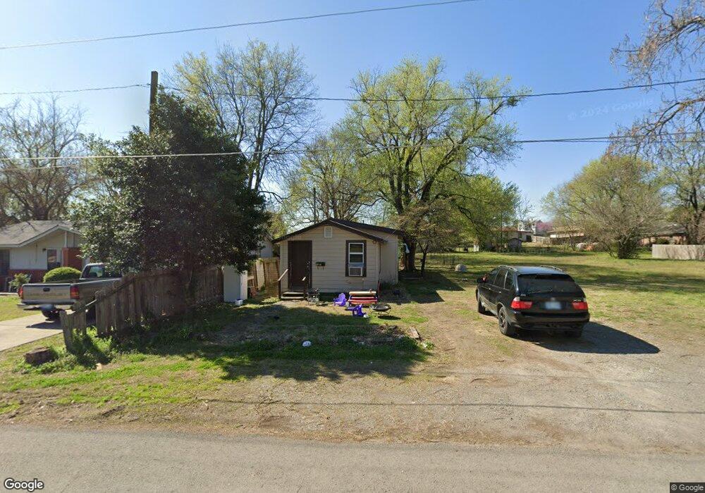 727 W Delaware St, Tahlequah, OK 74464 - photo 1