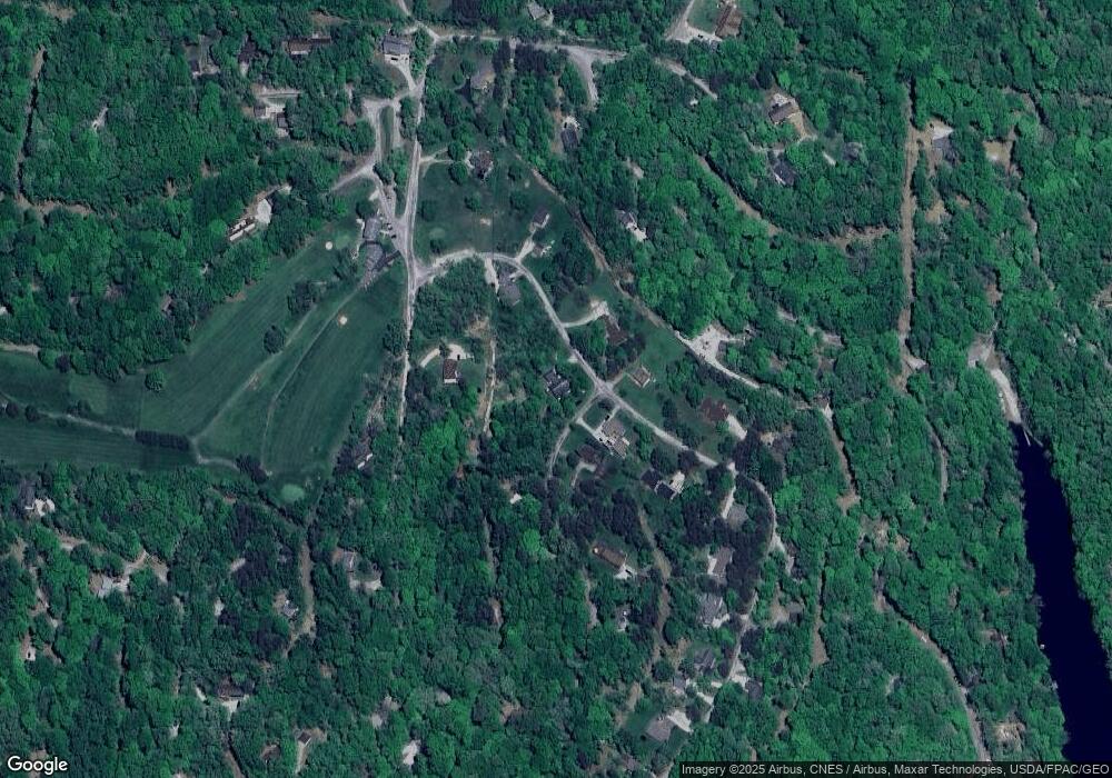 349 Osage Ln, Sugar Grove, OH 43155 - photo 1