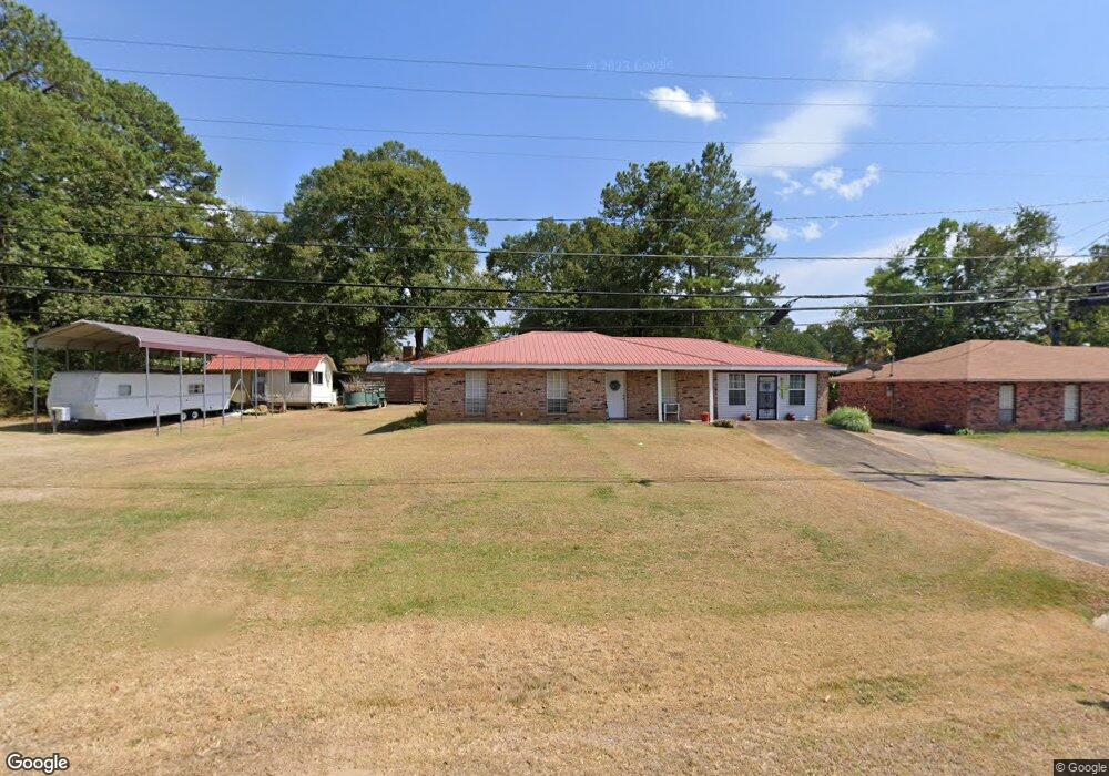 1619 Park Dr, McComb, MS 39648 - photo 1