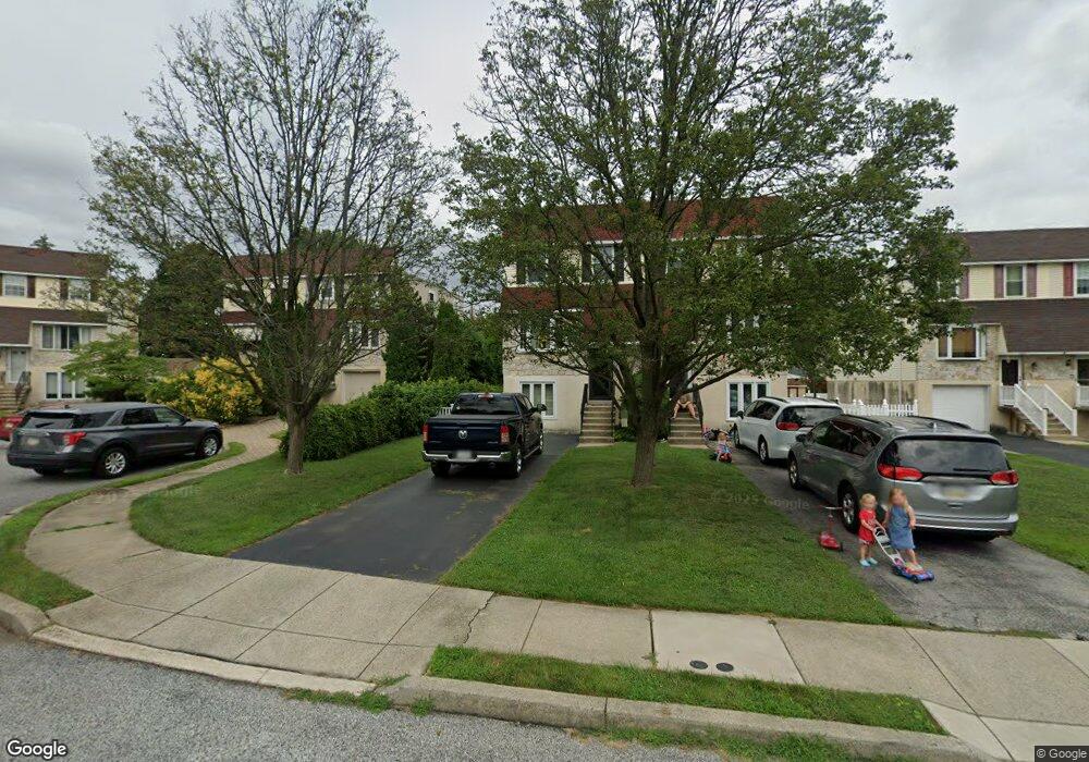 223 Patricia Ln, Secane, PA 19018 - photo 1