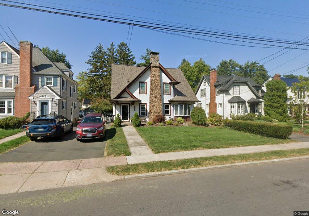 41 Griswold Dr, West Hartford, CT 06119 - photo 1