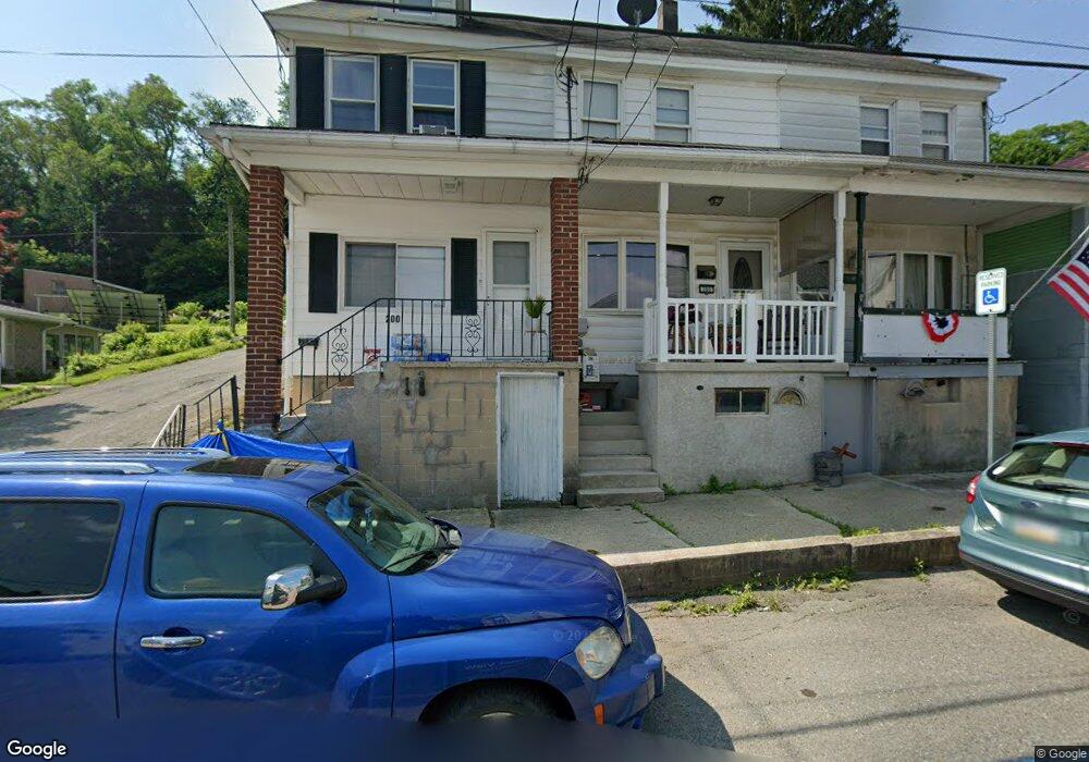 202 Orwigsburg St, Tamaqua, PA 18252 - photo 1