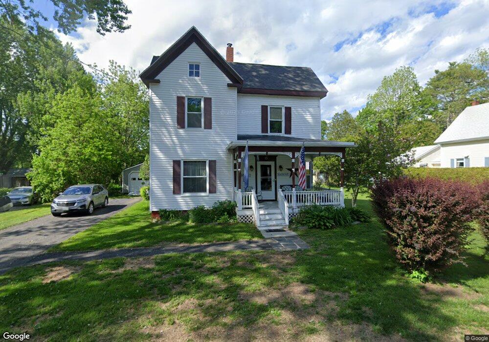19 Bartlett St, Gardiner, ME 04345 - photo 1
