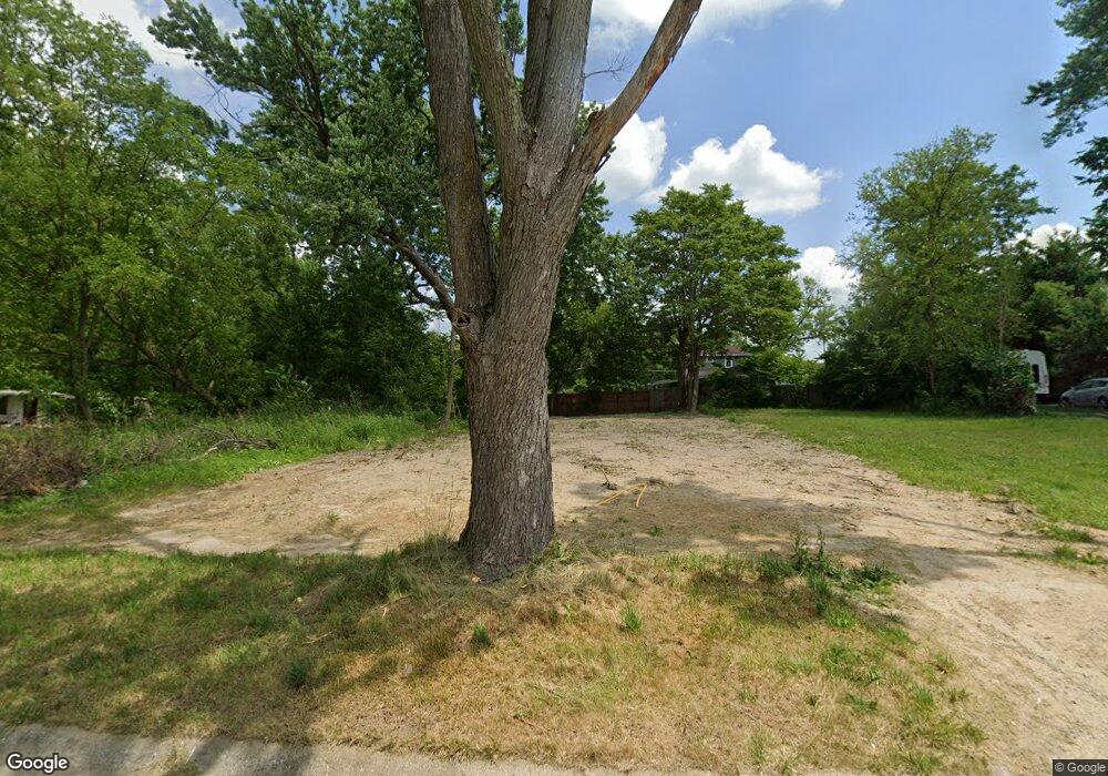 1918 Burns St, Flint, MI 48506 - photo 1