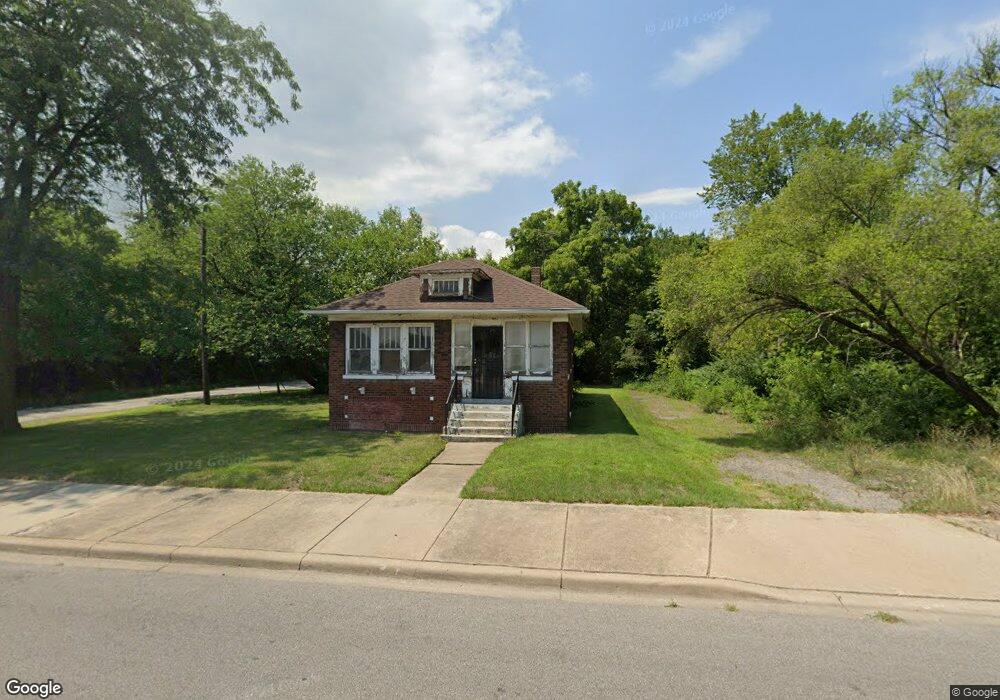 988 Taft St, Gary, IN 46404 - photo 1