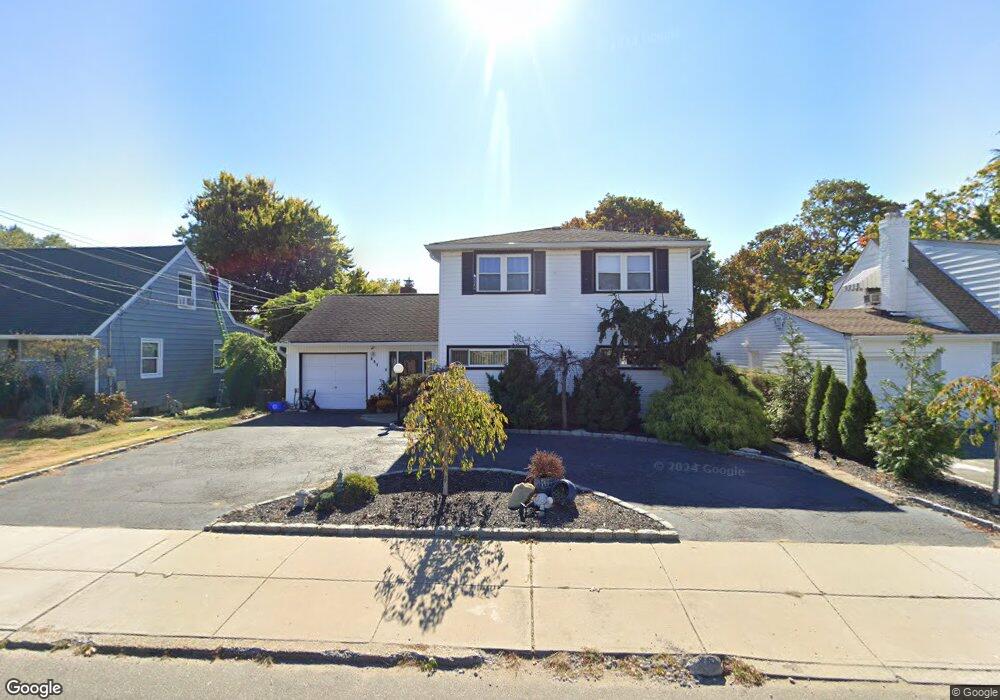 382 Foxhurst Rd, Oceanside, NY 11572 - photo 1