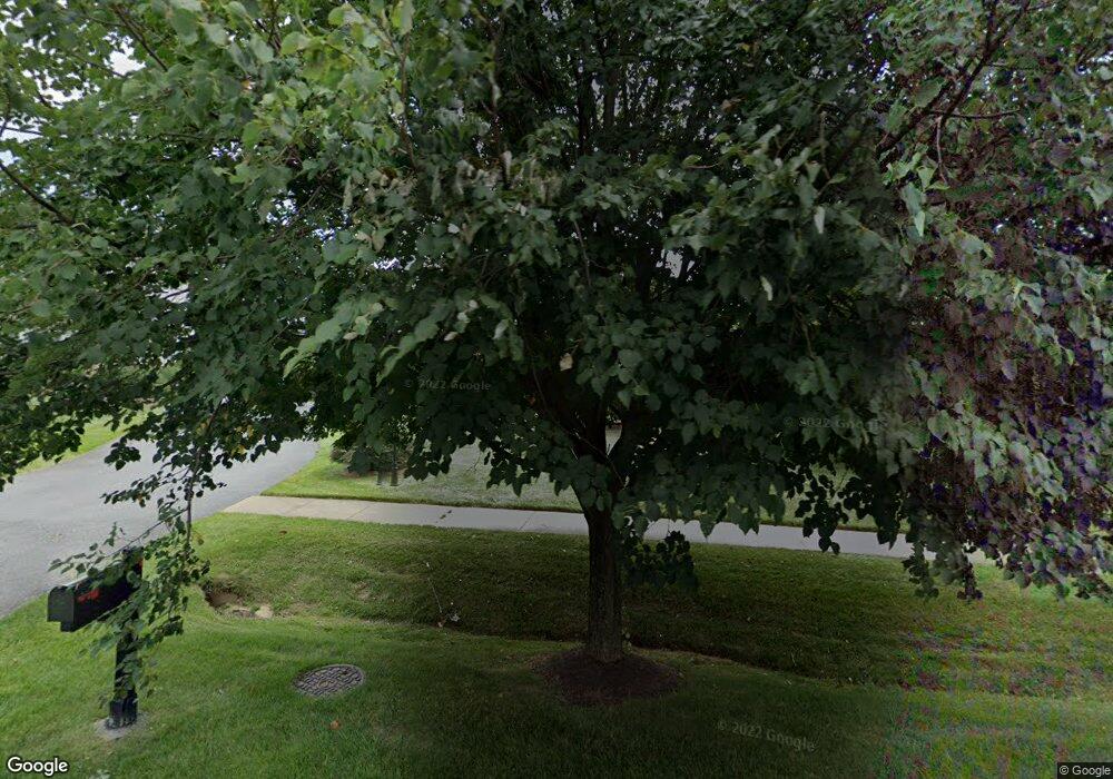 16527 Harbour Town Dr, Silver Spring, MD 20905 - photo 1