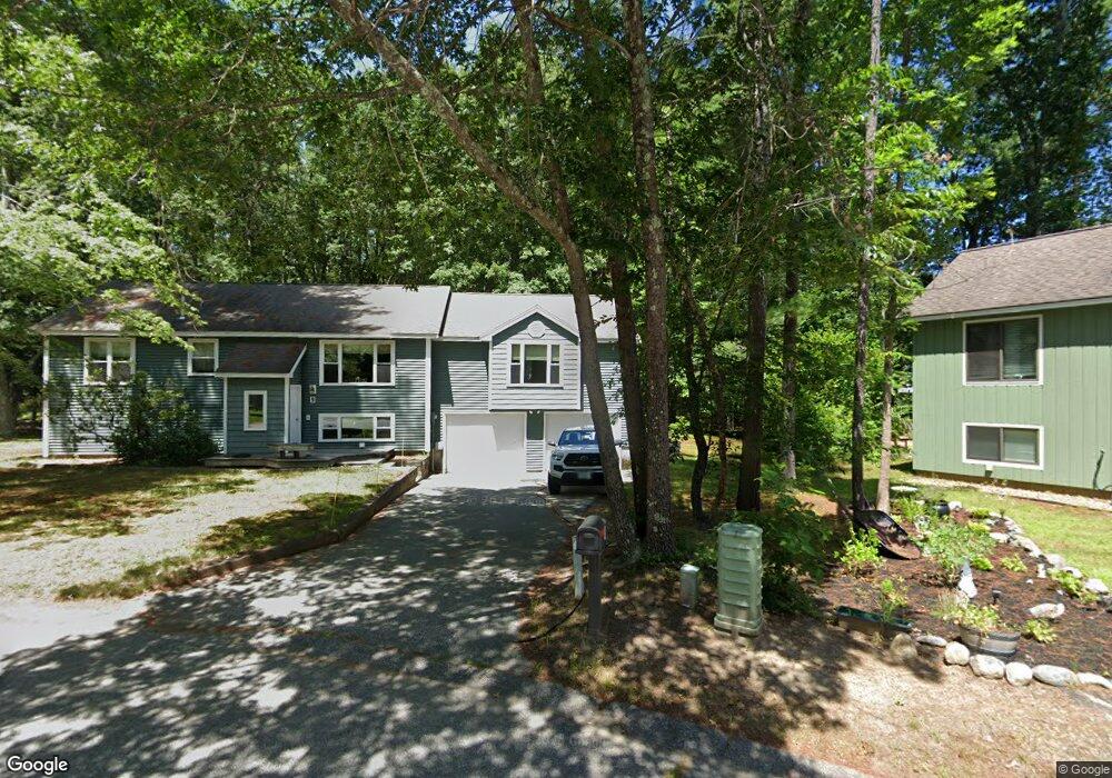 9 Little John Ct, MerriMacK, NH 03054 - photo 1
