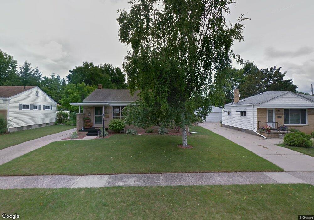 3309 Timber Dr, Lansing, MI 48917 - photo 1