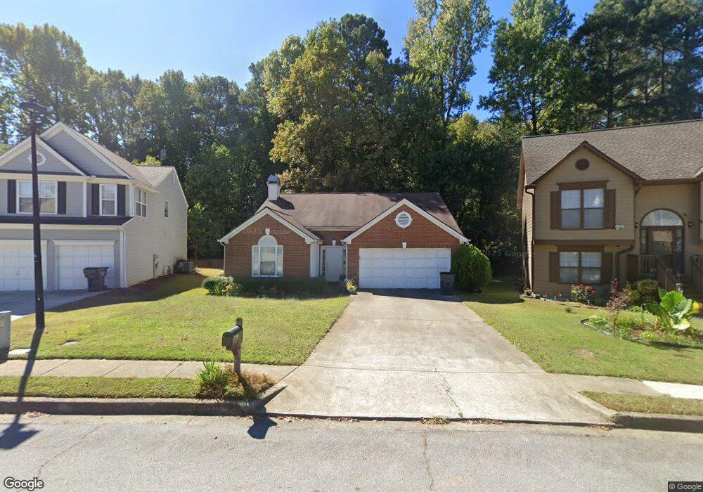 1785 Stoneoak Cir unit II, Lawrenceville, GA 30043 - photo 1