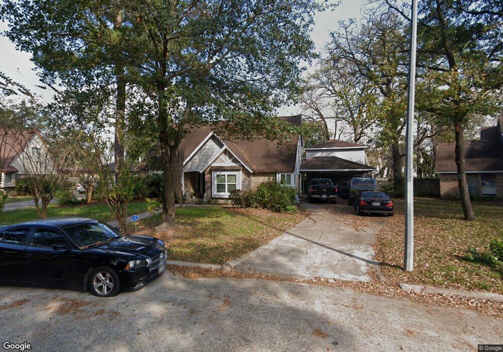 11302 Gatesden Dr, Tomball, TX 77377 - photo 1