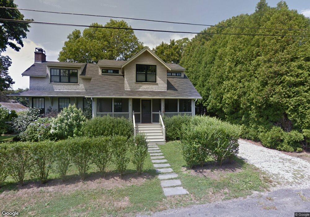 71 Grinnell St, Jamestown, RI 02835 - photo 1