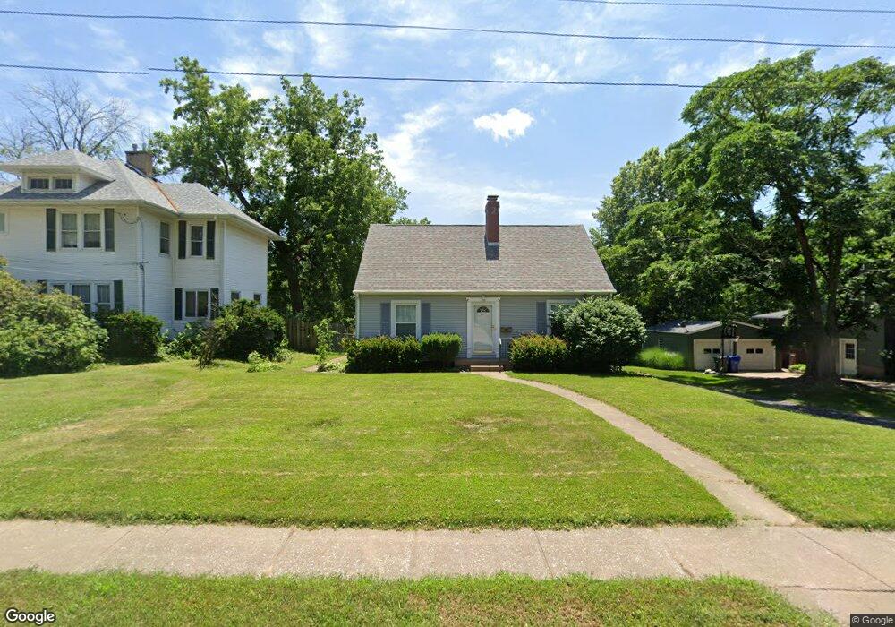 2005 Elm St, Davenport, IA 52803 - photo 1