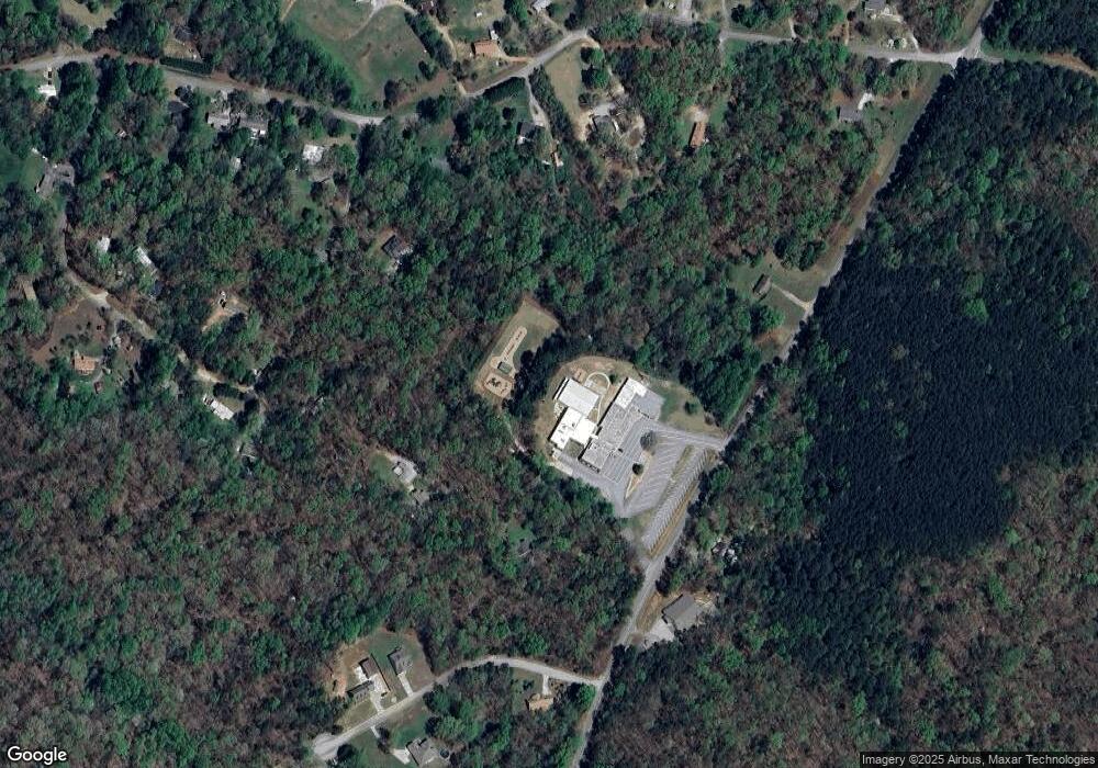 6390 Dicks Hill Pkwy, Mount Airy, GA 30563 - photo 1