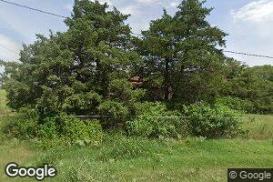 116 1st St, Manitou, OK 73555