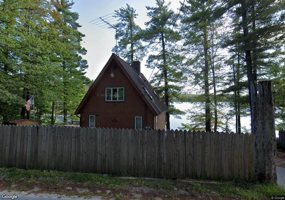 392 Brackett Rd, Sanbornville, NH 03872 - photo 1