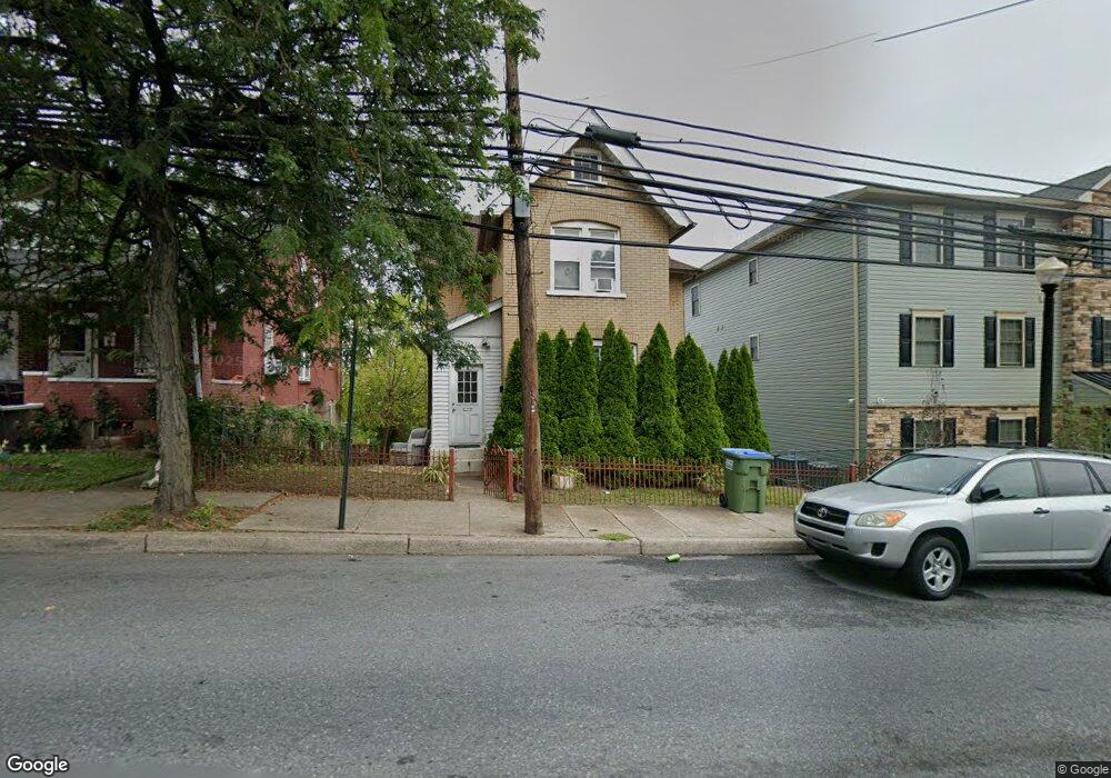 1273 E 4th St, Bethlehem, PA 18015 - photo 1