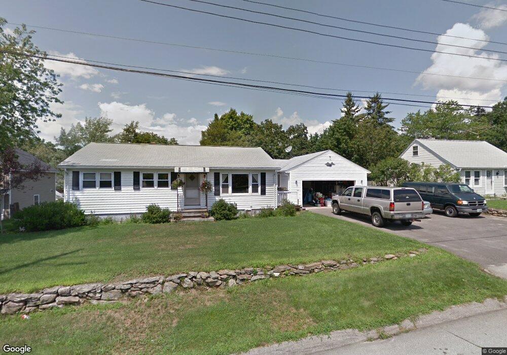 8 B St unit 8 B, Hudson, NH 03051 - photo 1