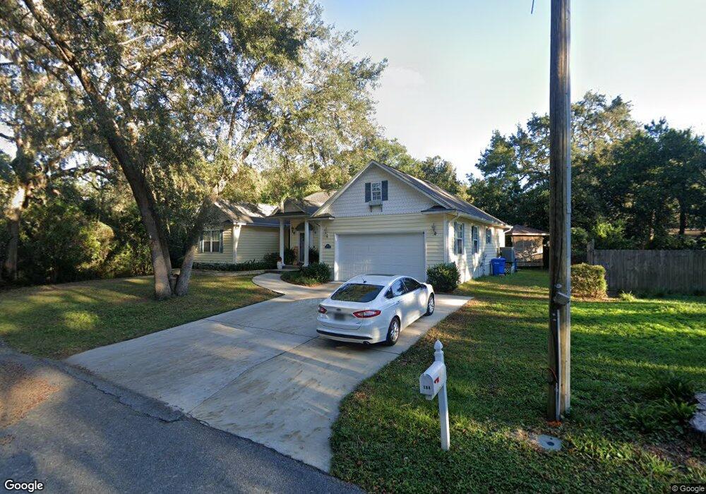 104 Amelia St, Saint Simons Island, GA 31522 - photo 1