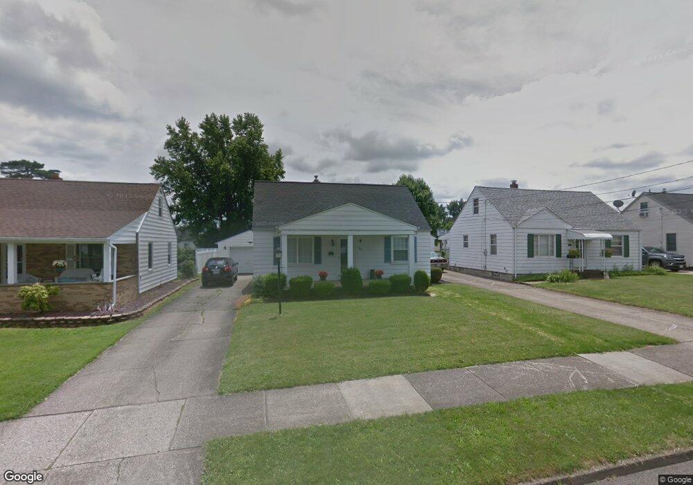 360 W Wilson St, Struthers, OH 44471 - photo 1