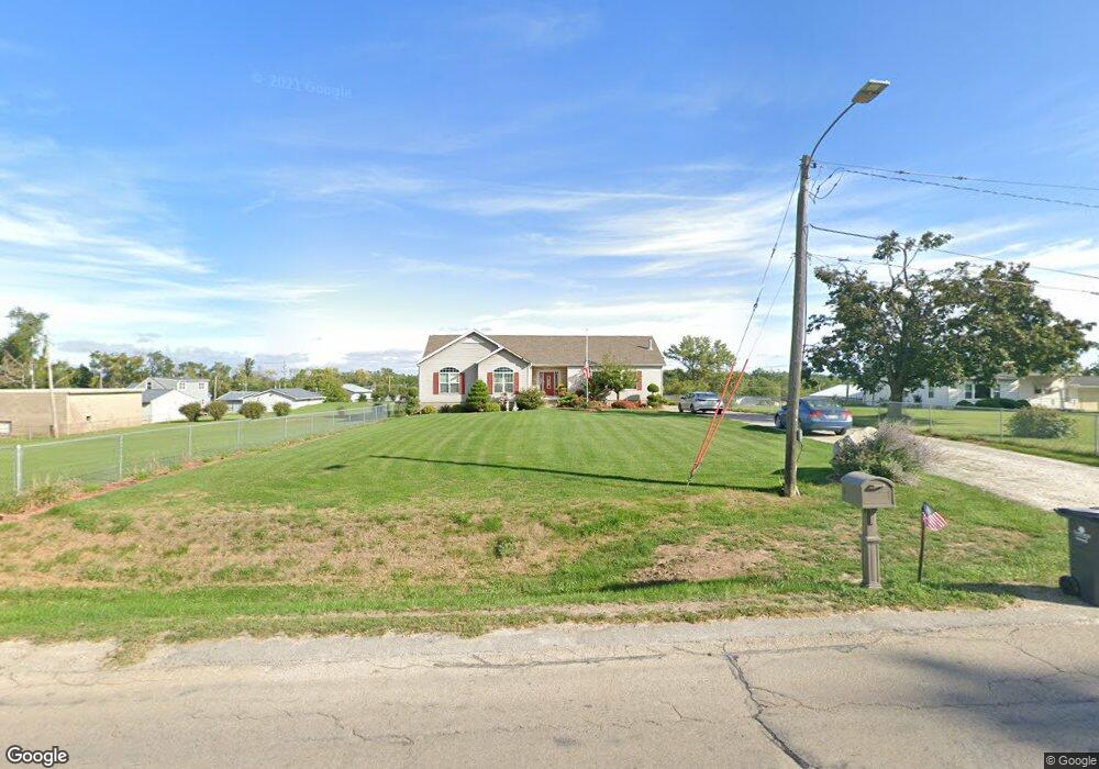 4114 E Ave NW, Cedar Rapids, IA 52405 - photo 1