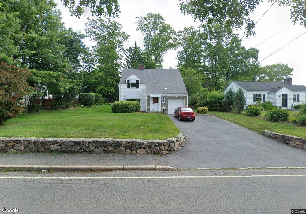 161 Pepper Ridge Rd, Stamford, CT 06905 - photo 1